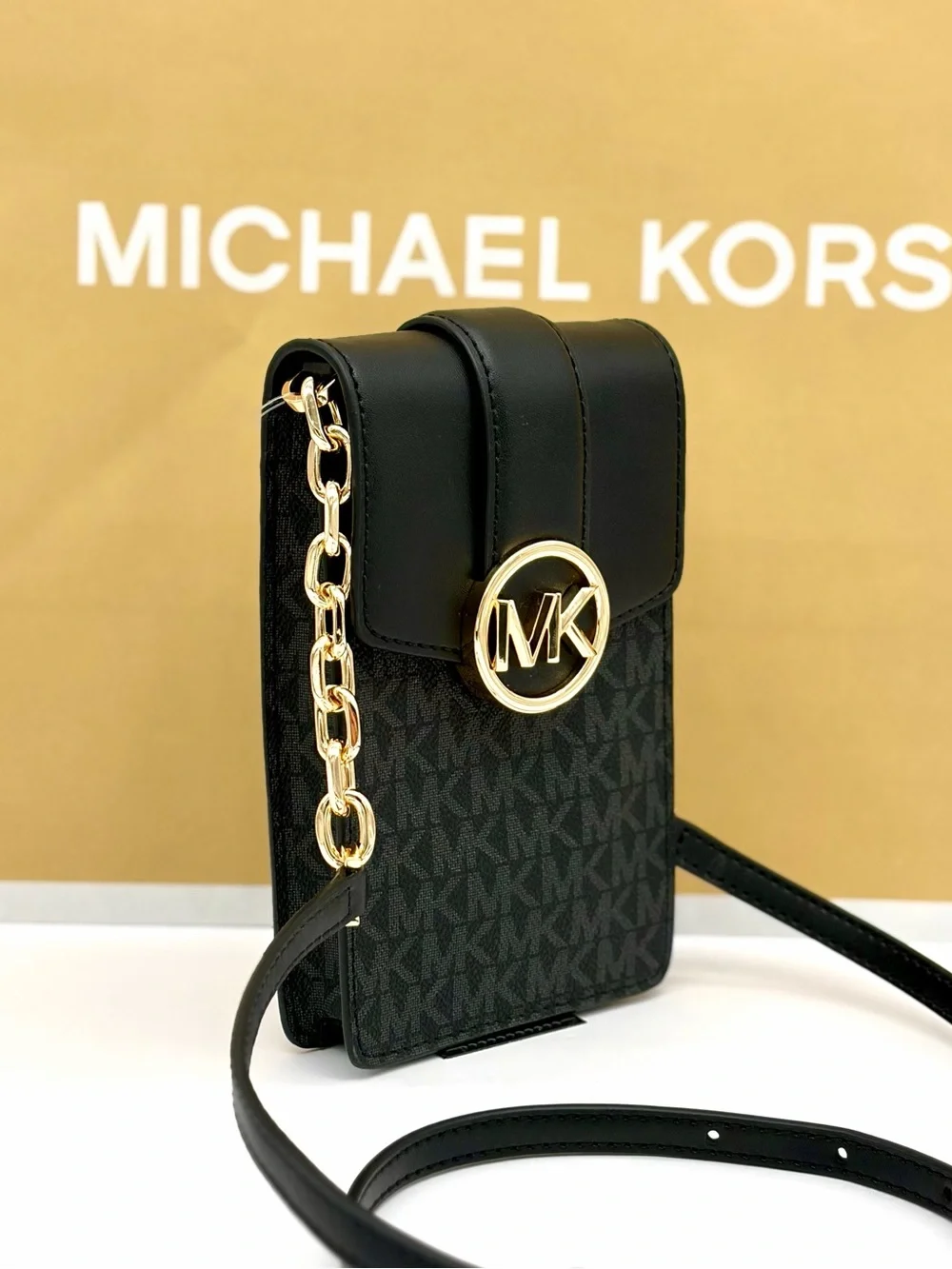 Michael Kors Carmen Small Logo Smartphone Crossbody Bag Black